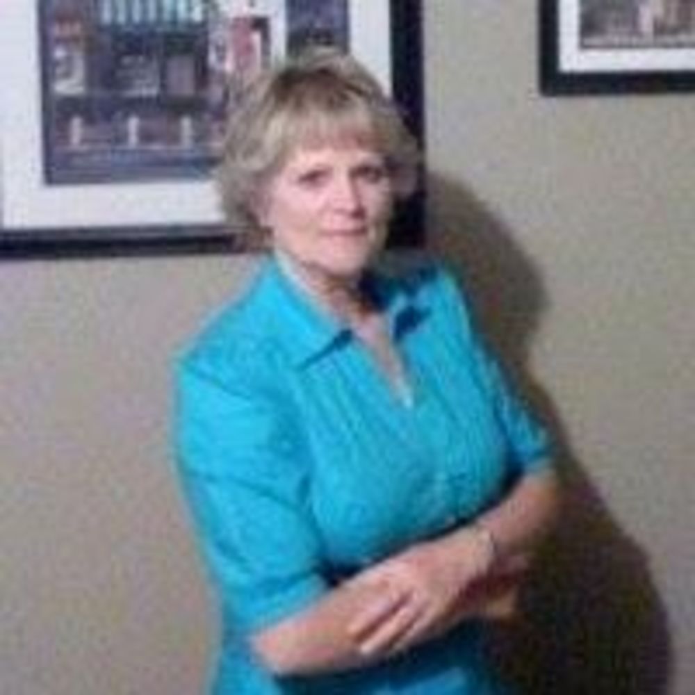 Meet your Posher, Shirley